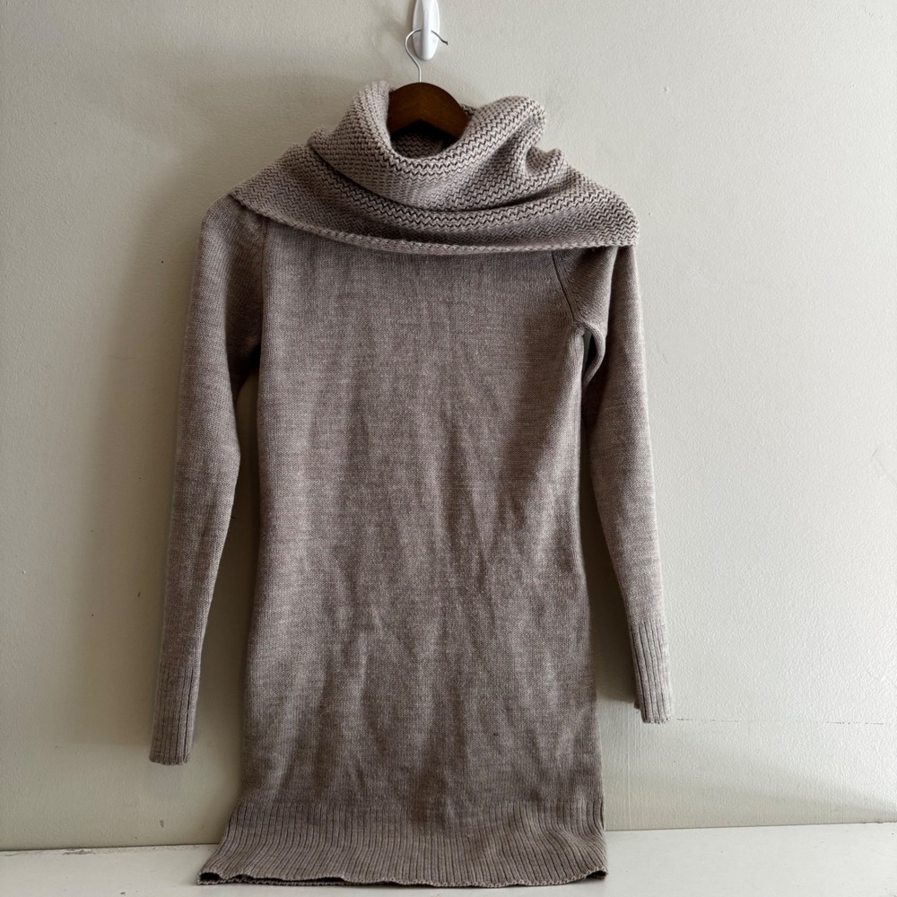 H&M Basic Women's Sm Taupe Cowl Neck Knit Sweater Long Sleeve Fall Basics